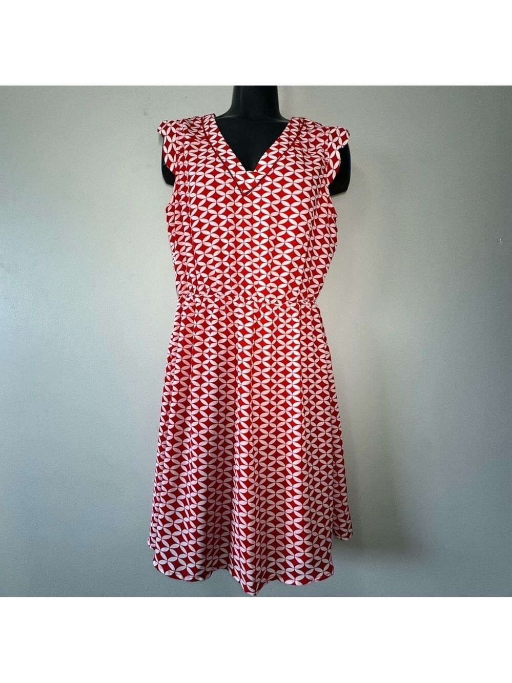 41 Hawthorn Geometric Red and White Midi Dress